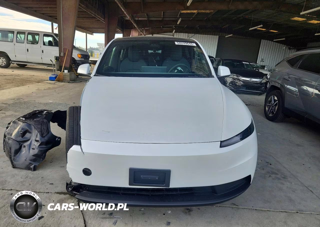 2026 Tesla Model Y VIN:7SAYGDED4TA736964 - 5