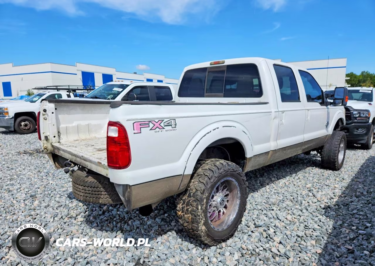 2011 Ford F250 Super Duty VIN:1FT7W2BT3BEA84983 - 3