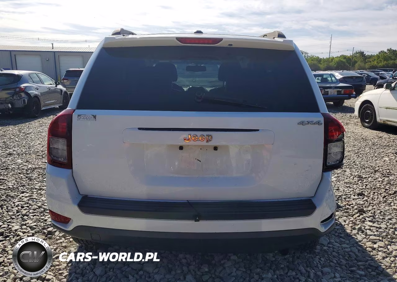 2017 Jeep Compass Latitude VIN:1C4NJCEB8HD160422 - 6