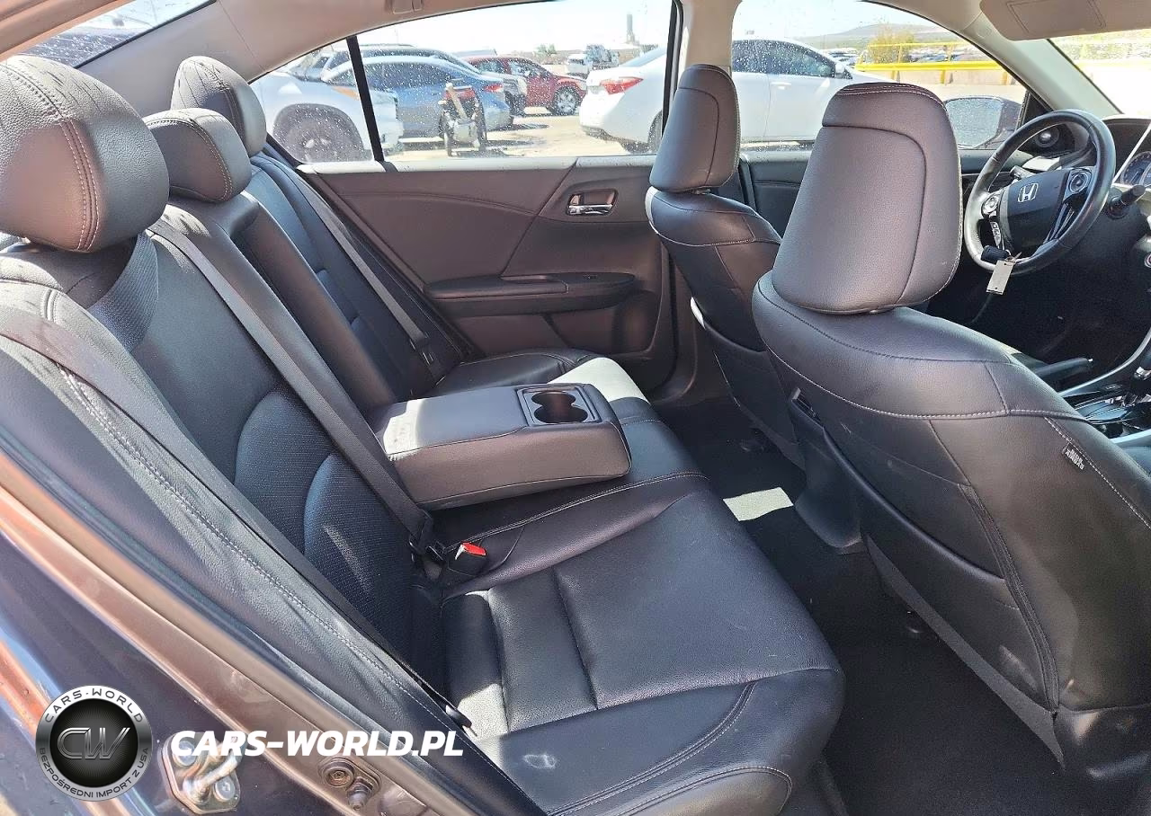 2017 Honda Accord Exl VIN:1HGCR3F87HA020982 - 10