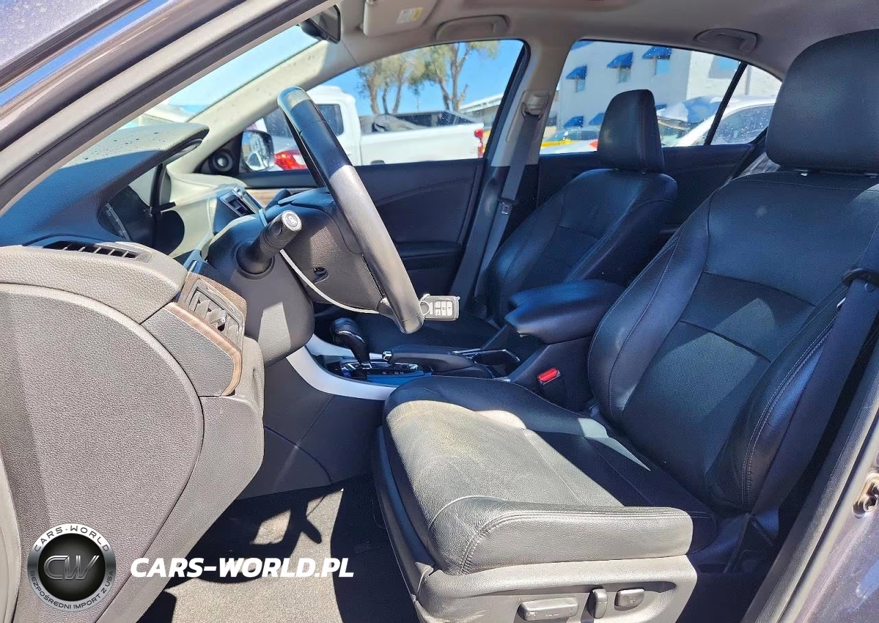 2017 Honda Accord Exl VIN:1HGCR3F87HA020982 - 7