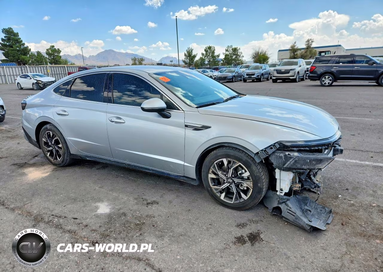 2024 Hyundai Sonata Sel VIN:KMHL64JA8RA419985 - 4