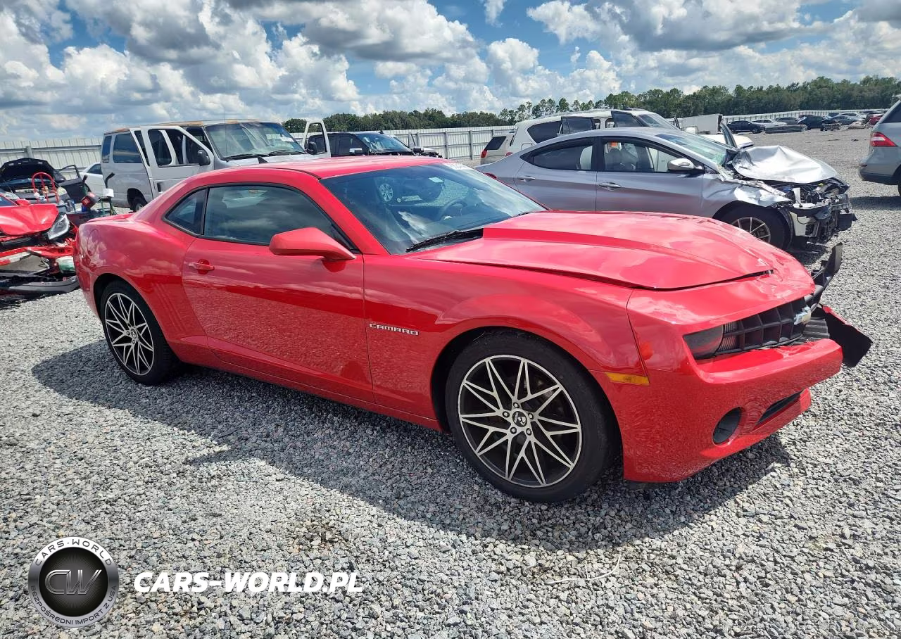 2013 Chevrolet Camaro Ls VIN:2G1FA1E37D9196202 - 4