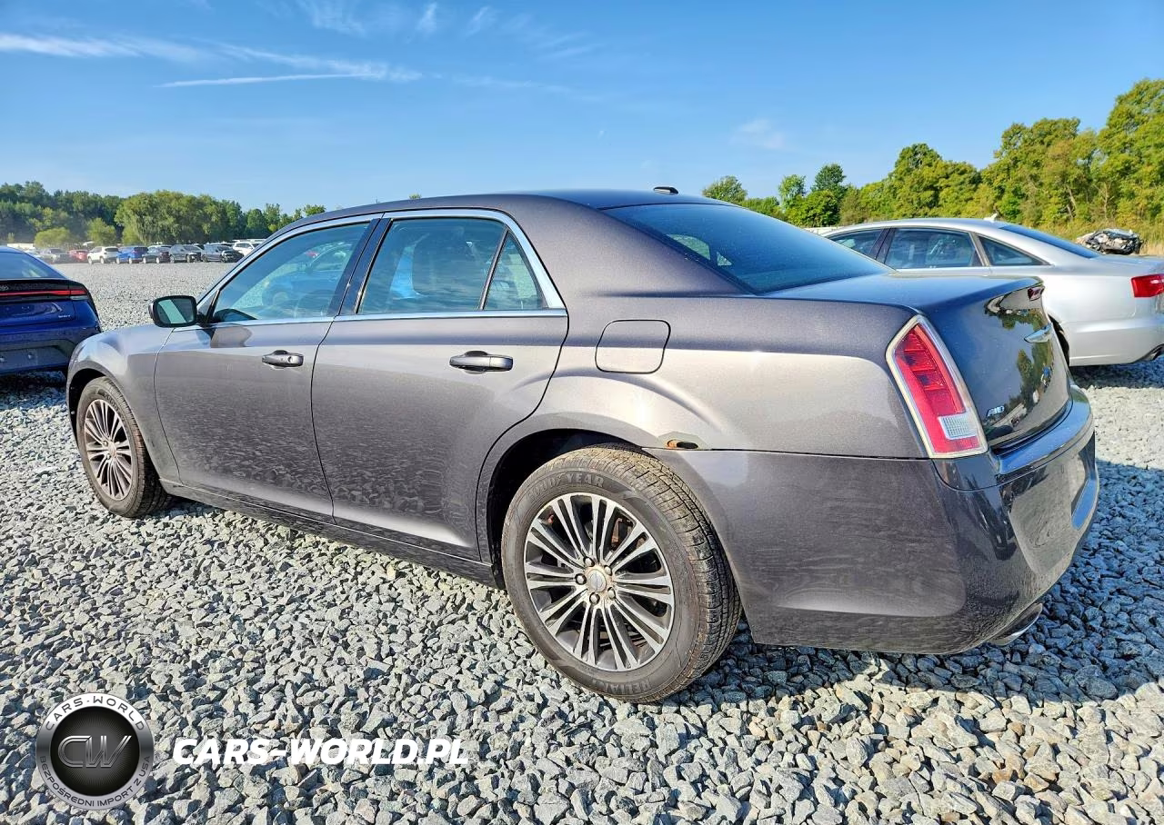 2013 Chrysler 300 S VIN:2C3CCAGG0DH543240 - 2