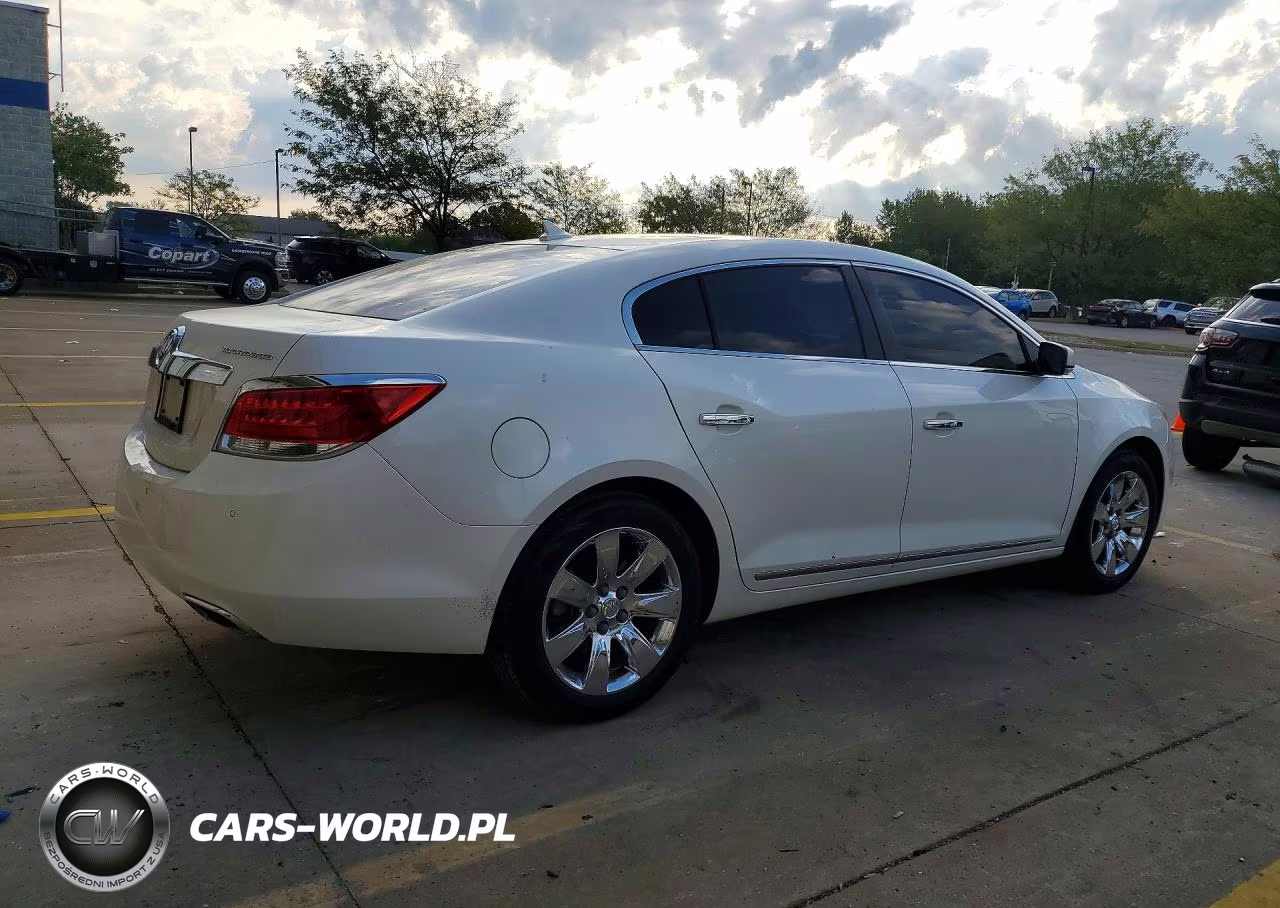2013 Buick Lacrosse VIN:1G4GC5E3XDF332001 - 3
