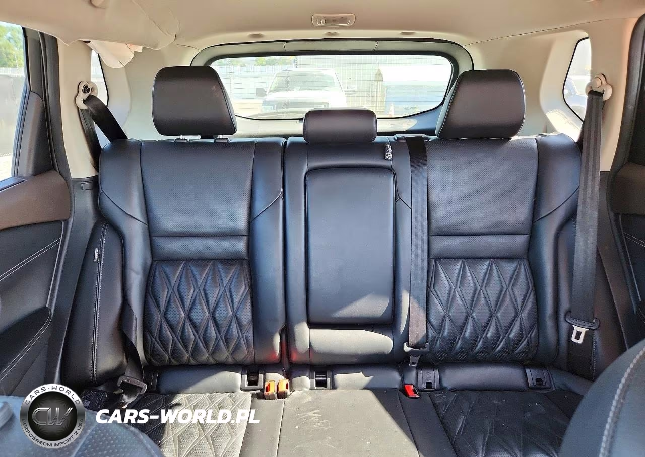 2021 Nissan Rogue Platinum VIN:JN8AT3DC5MW105884 - 10