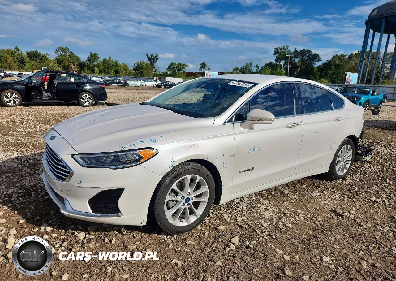 2019 Ford Fusion Sel – zdjęcie 1 z 13