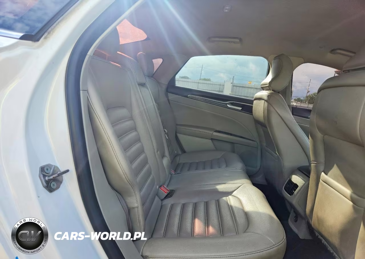 2019 Ford Fusion Sel VIN:3FA6P0MU9KR235461 - 10