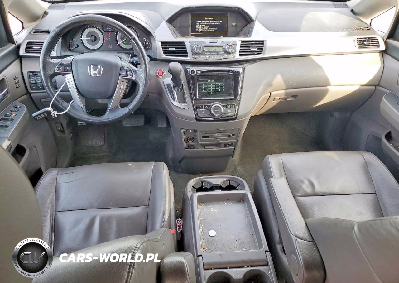 2015 Honda Odyssey Touring VIN:5FNRL5H91FB031377 - 8