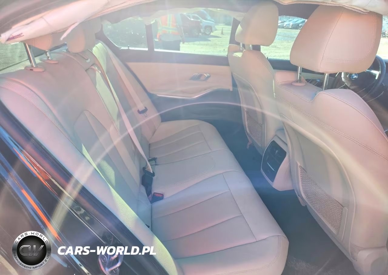 2021 BMW 330I VIN:3MW5R1J07M8B98567 - 10