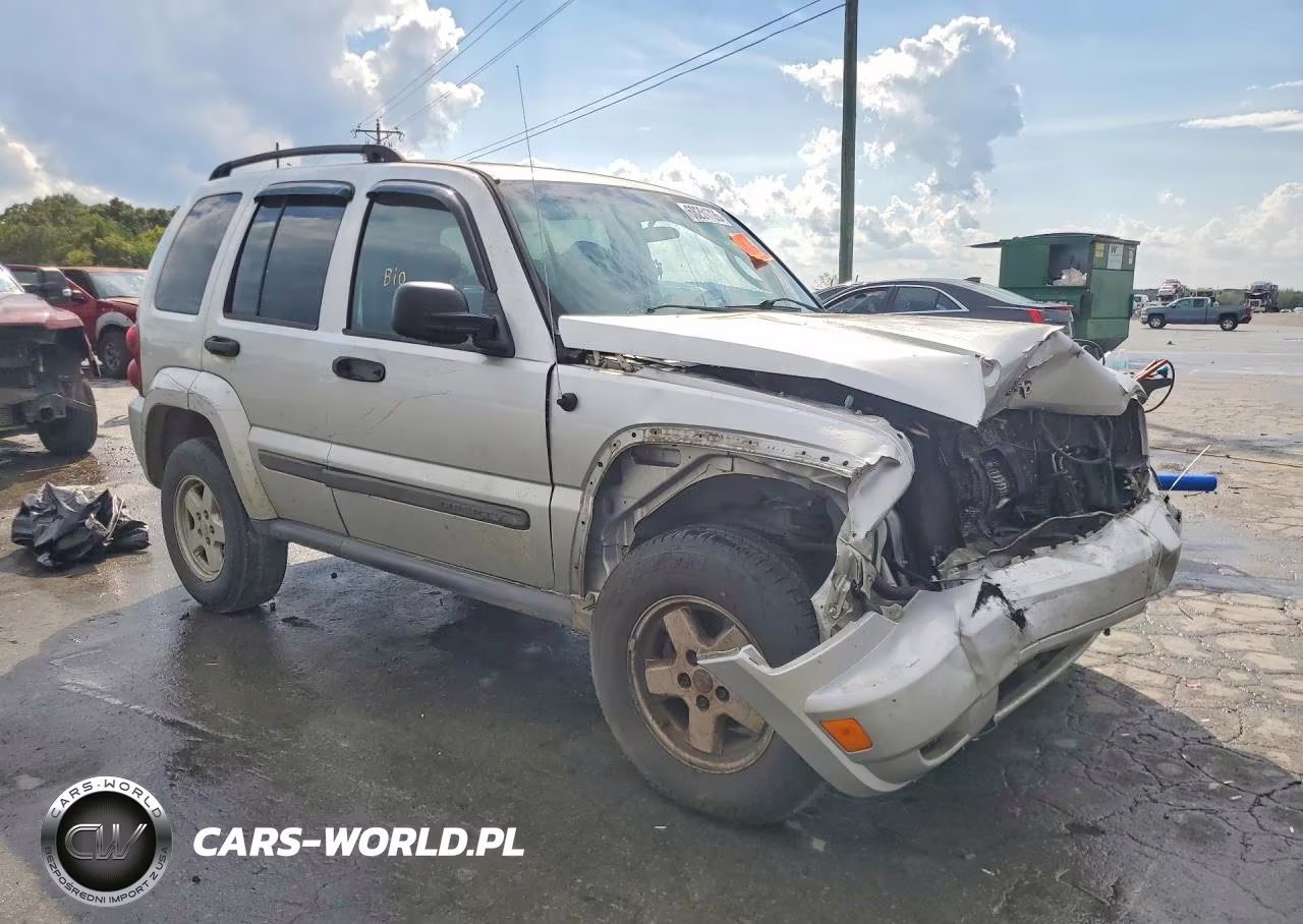 2007 Jeep Liberty Sport VIN:1J4GL48K27W703376 - 4