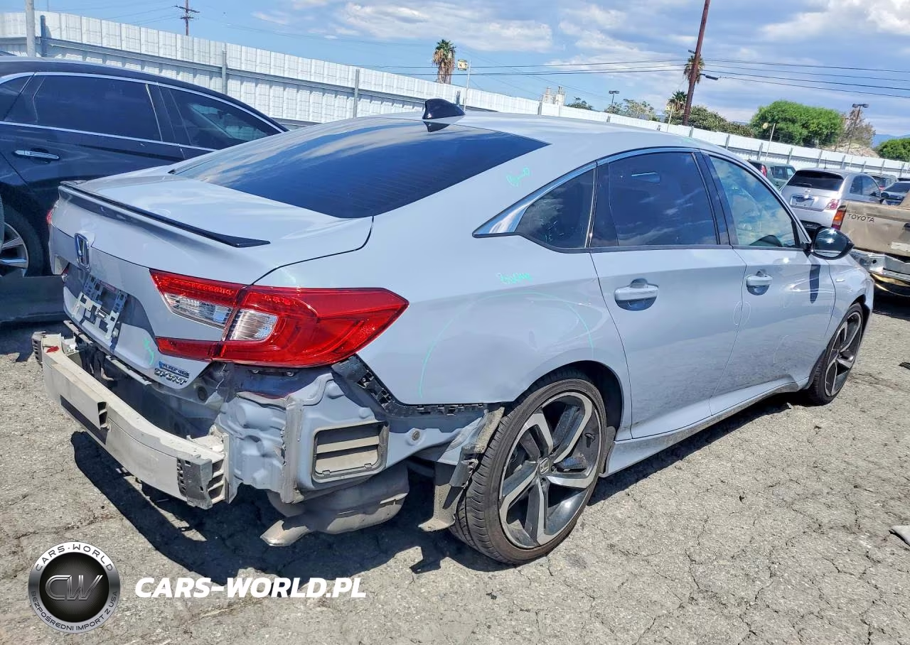 2022 Honda Accord Hybrid Sport VIN:1HGCV3F21NA033018 - 3