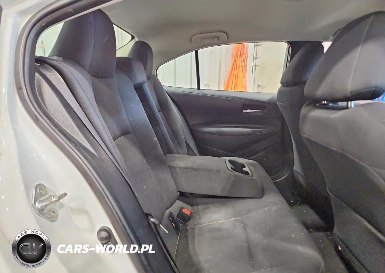 2020 Toyota Corolla Le VIN:5YFEPRAE6LP121142 - 10