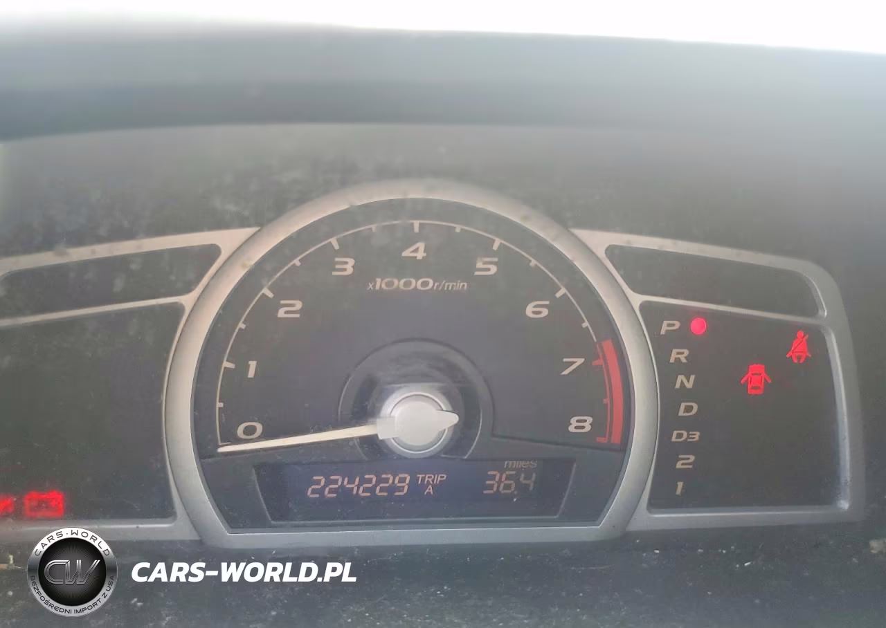 2007 Honda Civic Lx VIN:2HGFG12687H537879 - 9