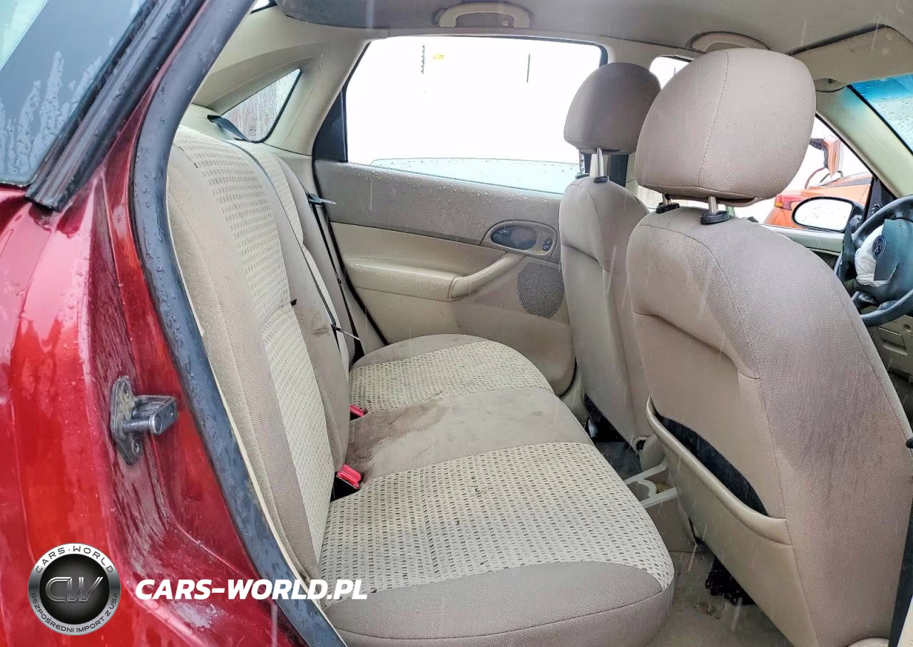 2007 Ford Focus Zx4 VIN:1FAFP34N87W146947 - 10