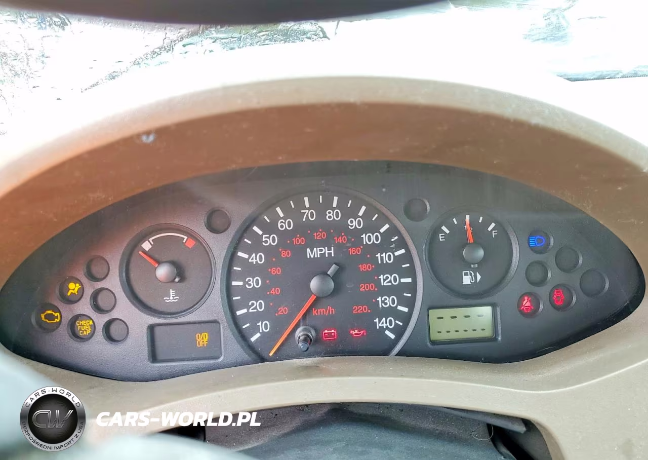 2007 Ford Focus Zx4 VIN:1FAFP34N87W146947 - 9