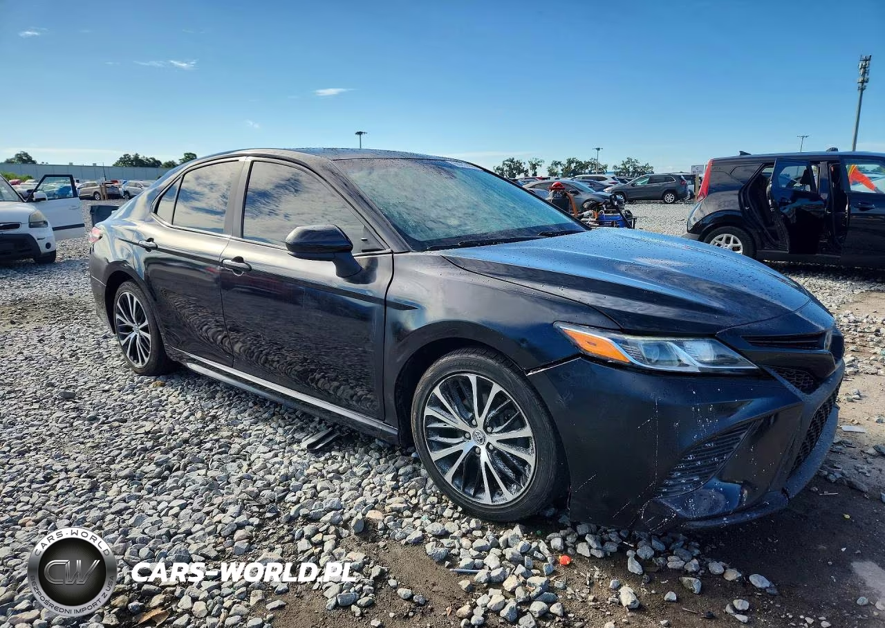 2018 Toyota Camry Se VIN:4T1B11HK8JU655563 - 4
