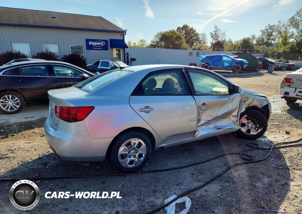 2013 Kia Forte Ex VIN:KNAFU4A26D5723413 - 3