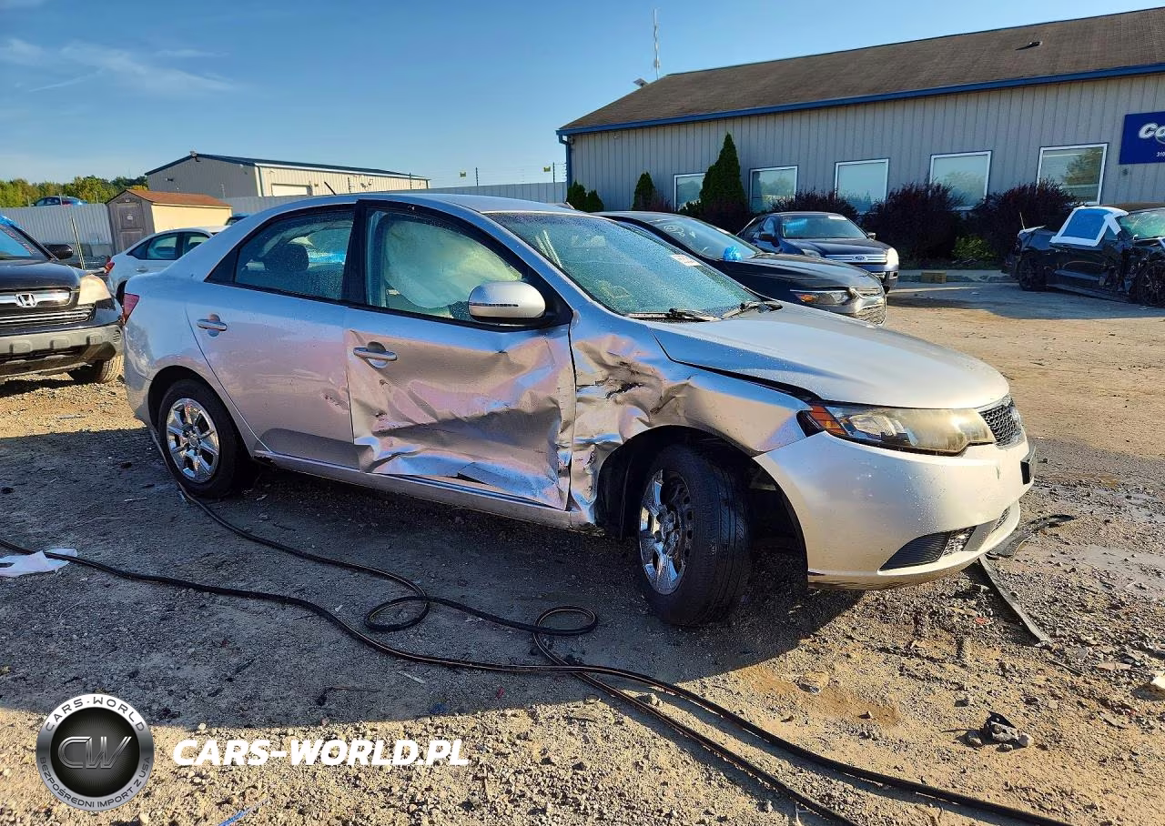 2013 Kia Forte Ex VIN:KNAFU4A26D5723413 - 4