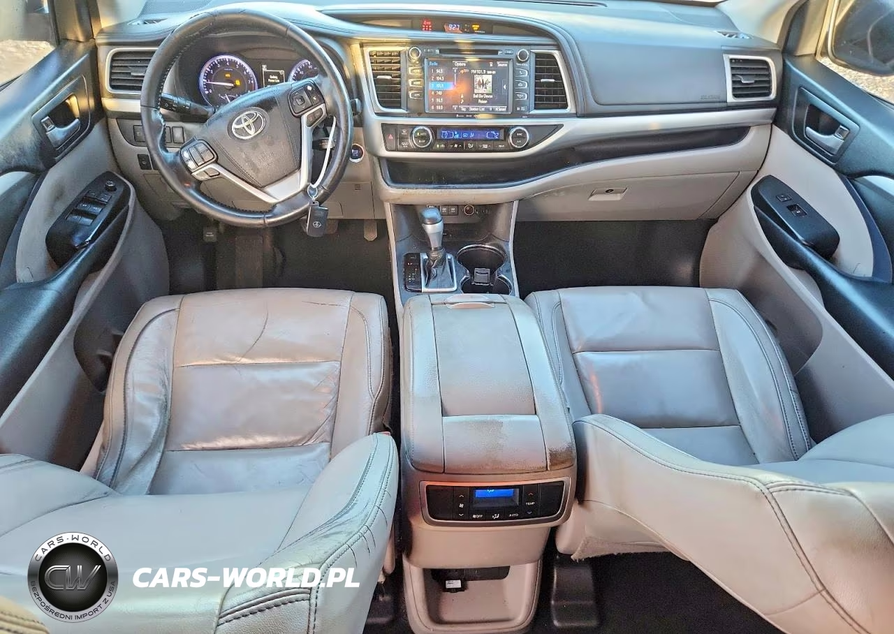2018 Toyota Highlander Xle VIN:5TDKZRFH6JS546929 - 8