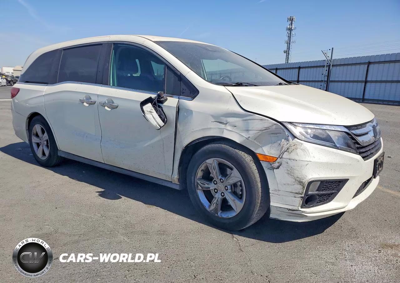 2018 Honda Odyssey Exl VIN:5FNRL6H77JB049069 - 4