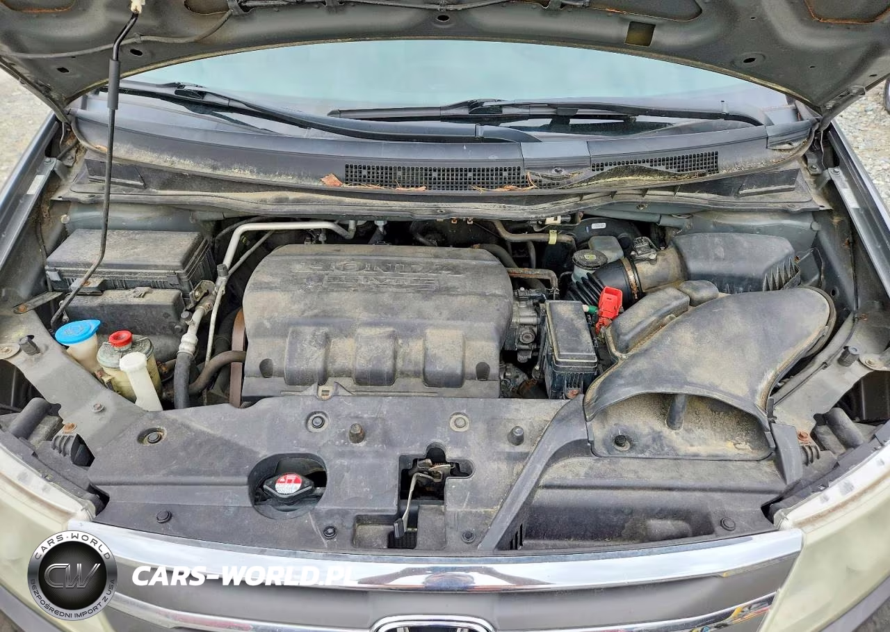 2011 Honda Odyssey Touring VIN:5FNRL5H93BB089517 - 12