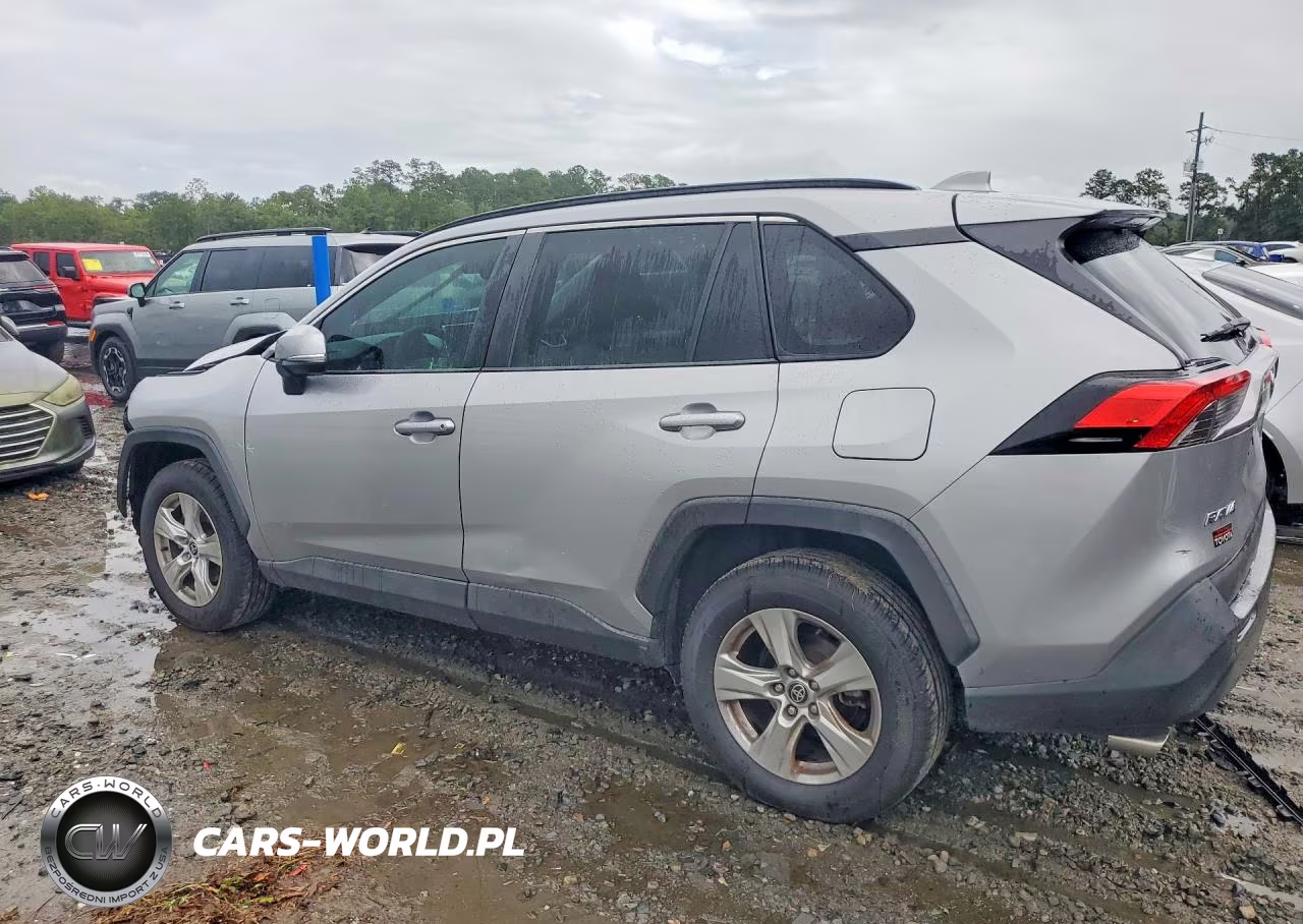 2021 Toyota Rav4 Xle VIN:2T3W1RFV7MC128222 - 2