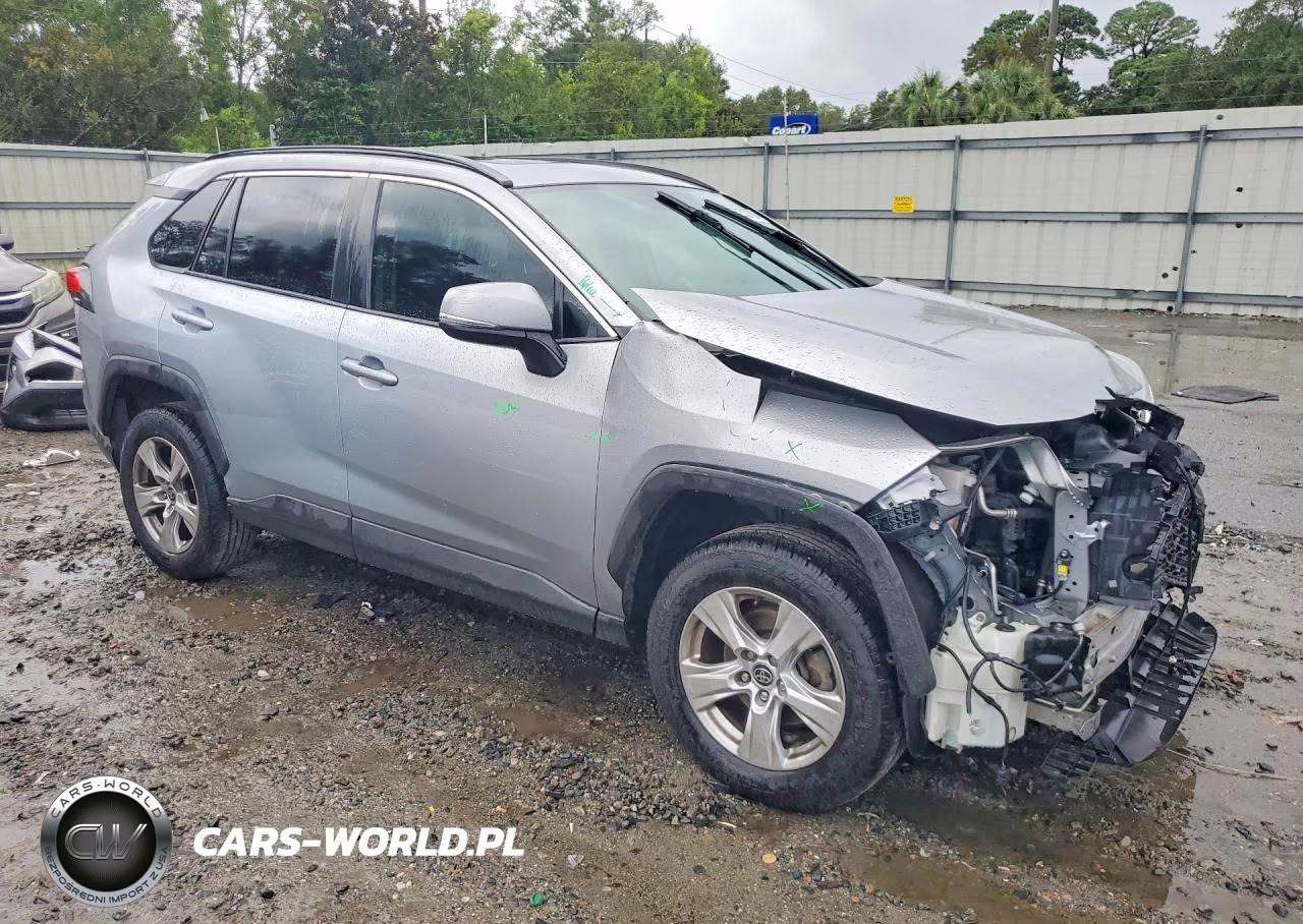 2021 Toyota Rav4 Xle VIN:2T3W1RFV7MC128222 - 4