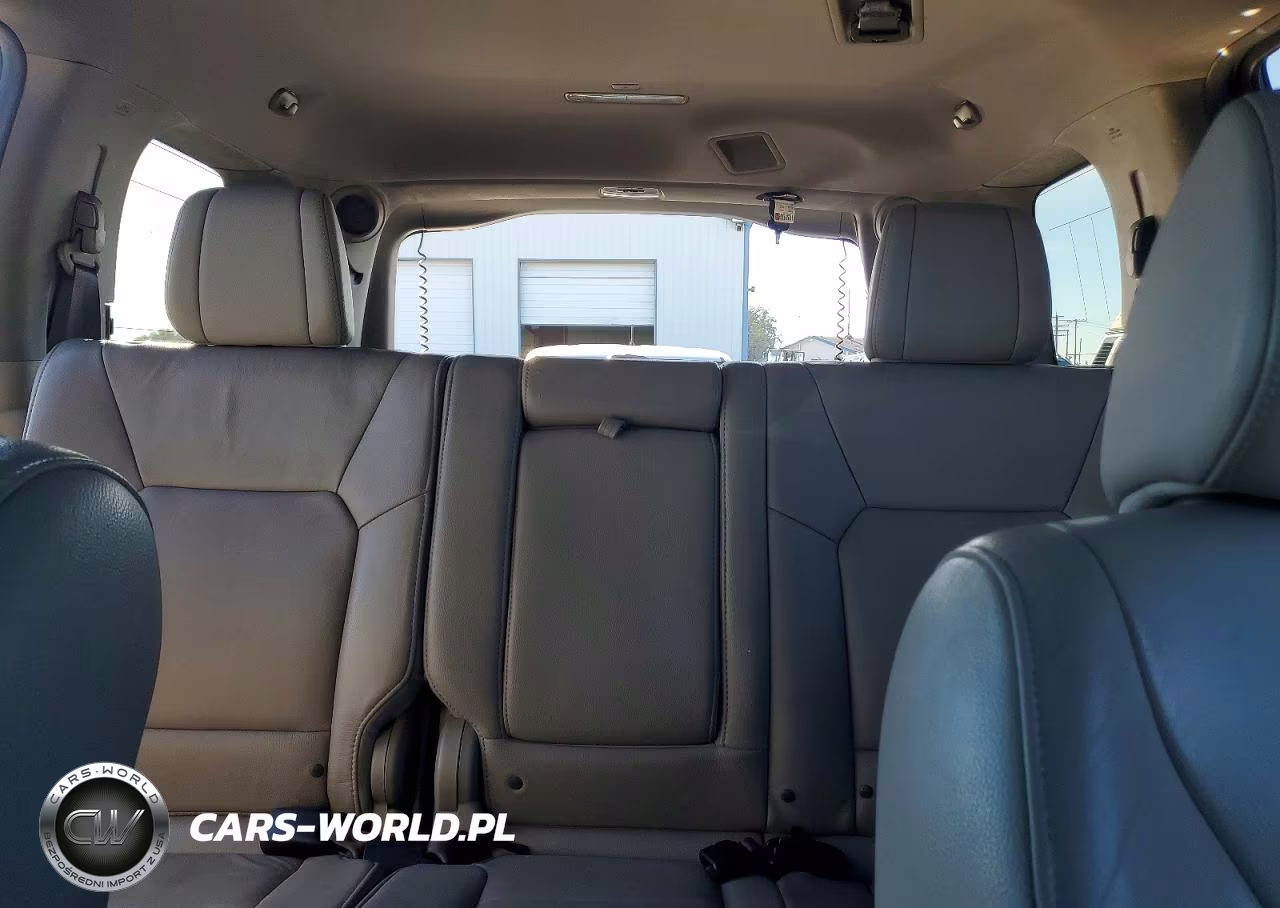 2013 Honda Pilot Touring VIN:5FNYF3H98DB006383 - 10