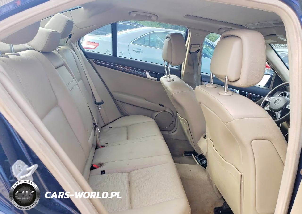 2012 Mercedes-Benz C 300 4Matic VIN:WDDGF8BB0CR229231 - 10