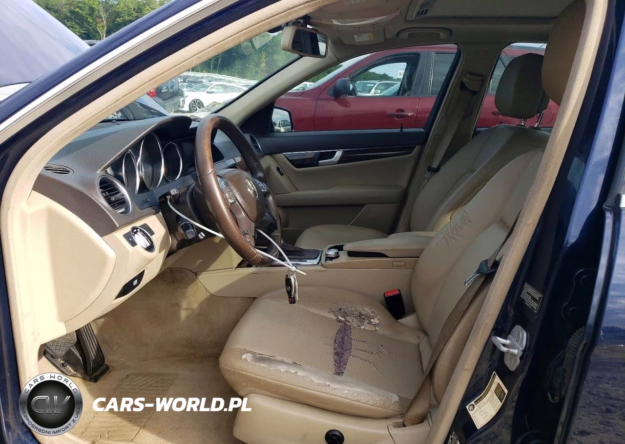 2012 Mercedes-Benz C 300 4Matic VIN:WDDGF8BB0CR229231 - 7