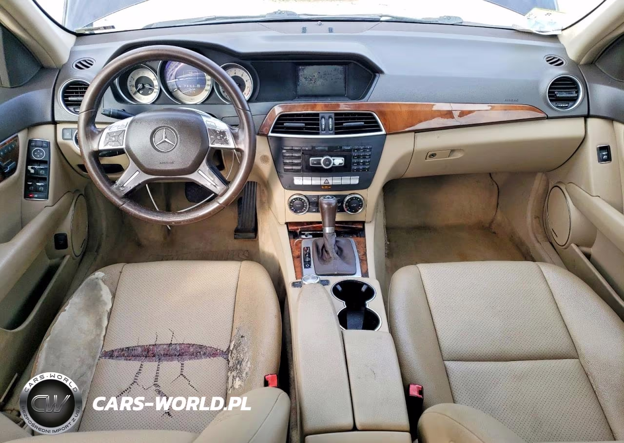 2012 Mercedes-Benz C 300 4Matic VIN:WDDGF8BB0CR229231 - 8