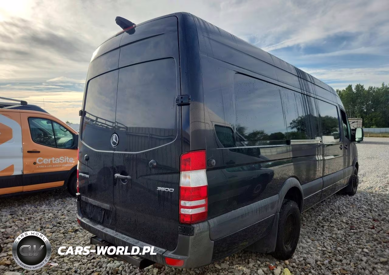 2017 Mercedes-Benz Sprinter 3500 Delivery Van VIN:WD3PF1CD6HP550351 - 3