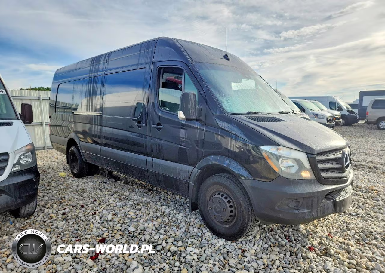 2017 Mercedes-Benz Sprinter 3500 Delivery Van VIN:WD3PF1CD6HP550351 - 4
