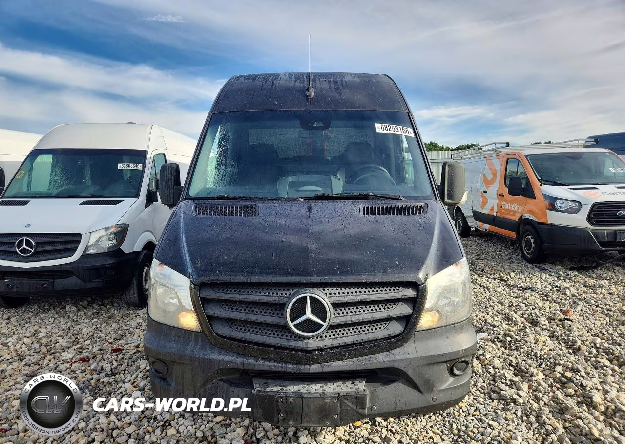 2017 Mercedes-Benz Sprinter 3500 Delivery Van VIN:WD3PF1CD6HP550351 - 5