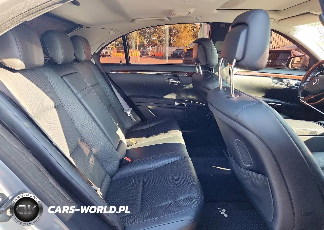2012 Mercedes-Benz S 550 VIN:WDDNG7DB5CA463942 - 10