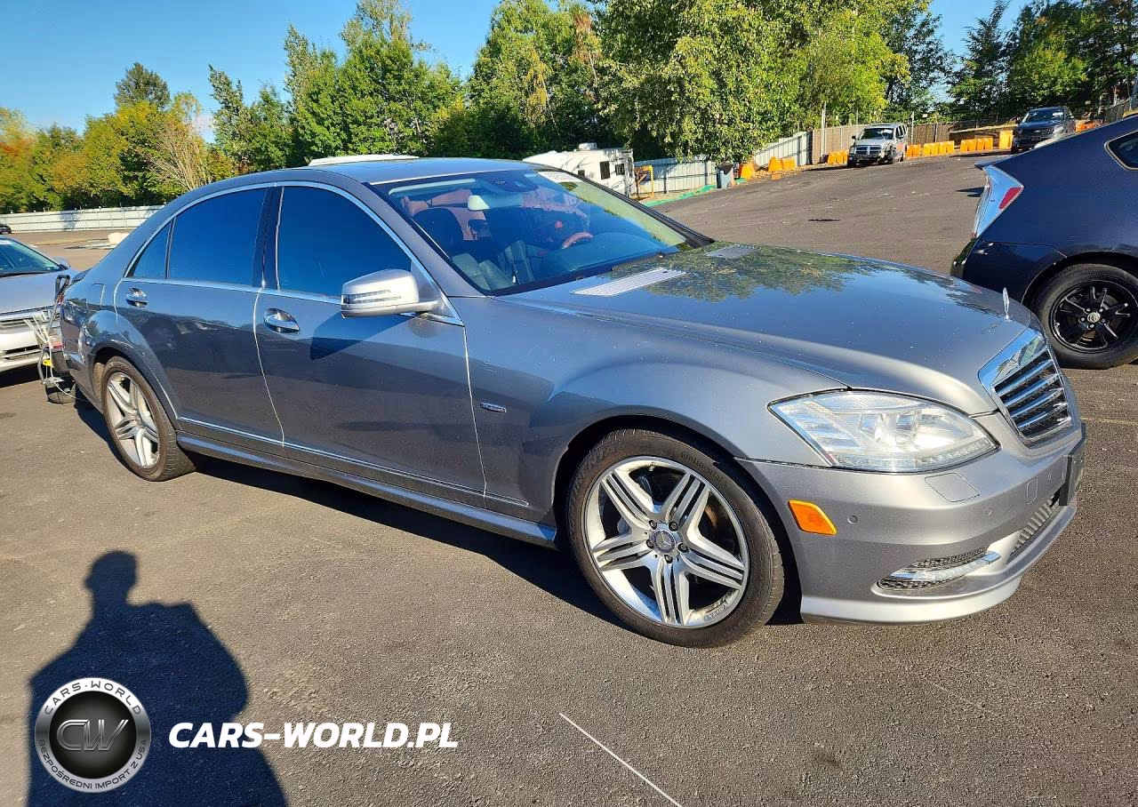 2012 Mercedes-Benz S 550 VIN:WDDNG7DB5CA463942 - 4
