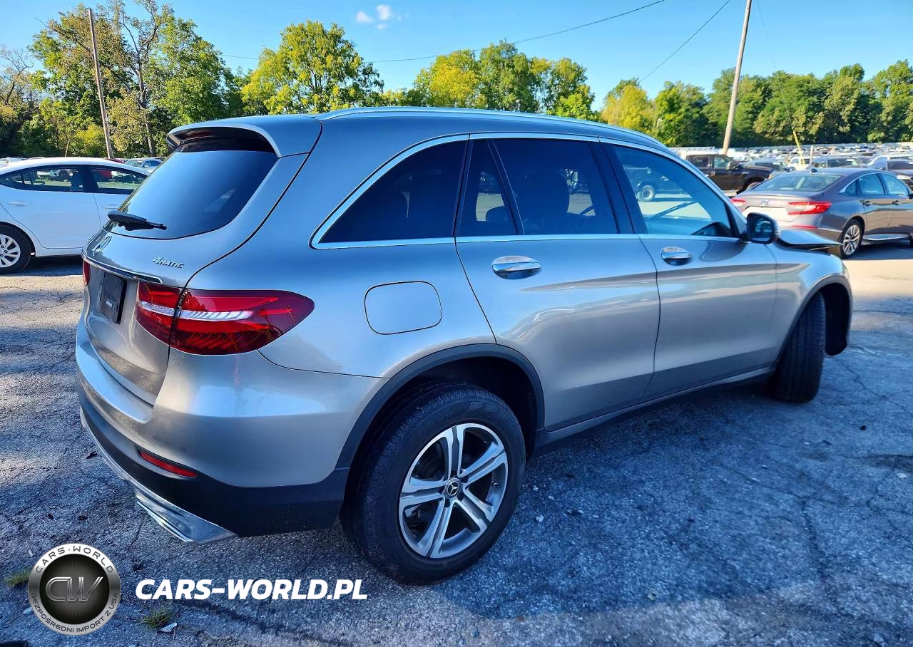 2019 Mercedes-Benz Glc 300 4Matic VIN:WDC0G4KB7KF634806 - 3
