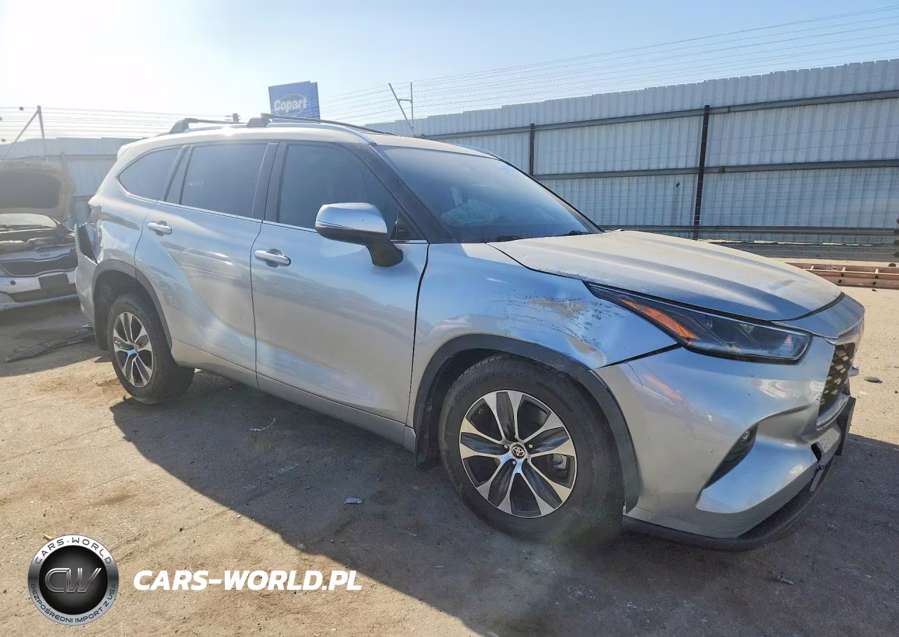 2021 Toyota Highlander Xle VIN:5TDHZRAH7MS525738 - 4