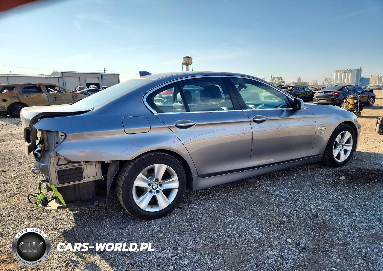 2012 BMW 528 Xi VIN:WBAXH5C52CDW09757 - 3