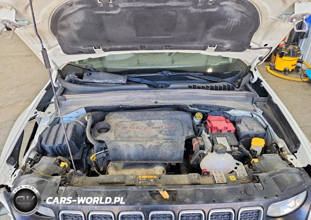 2021 Jeep Renegade Latitude VIN:ZACNJDBB5MPM54072 - 12