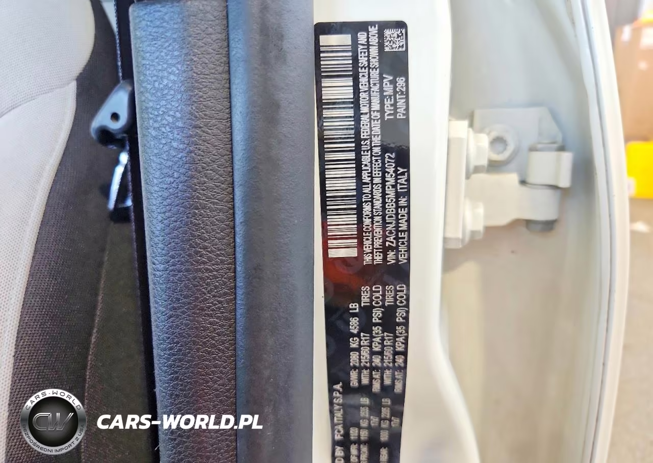 2021 Jeep Renegade Latitude VIN:ZACNJDBB5MPM54072 - 13