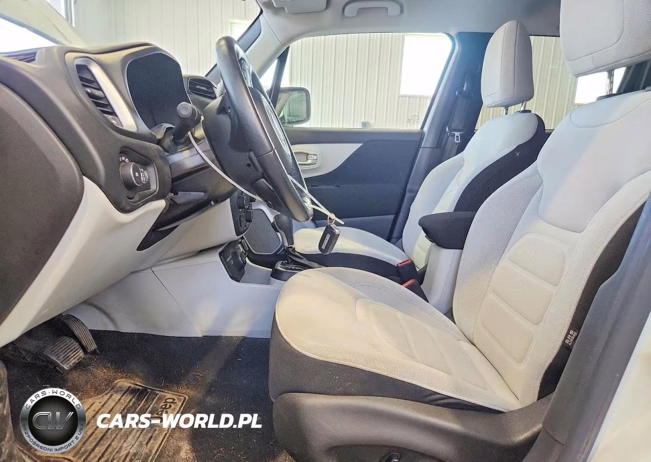 2021 Jeep Renegade Latitude VIN:ZACNJDBB5MPM54072 - 7