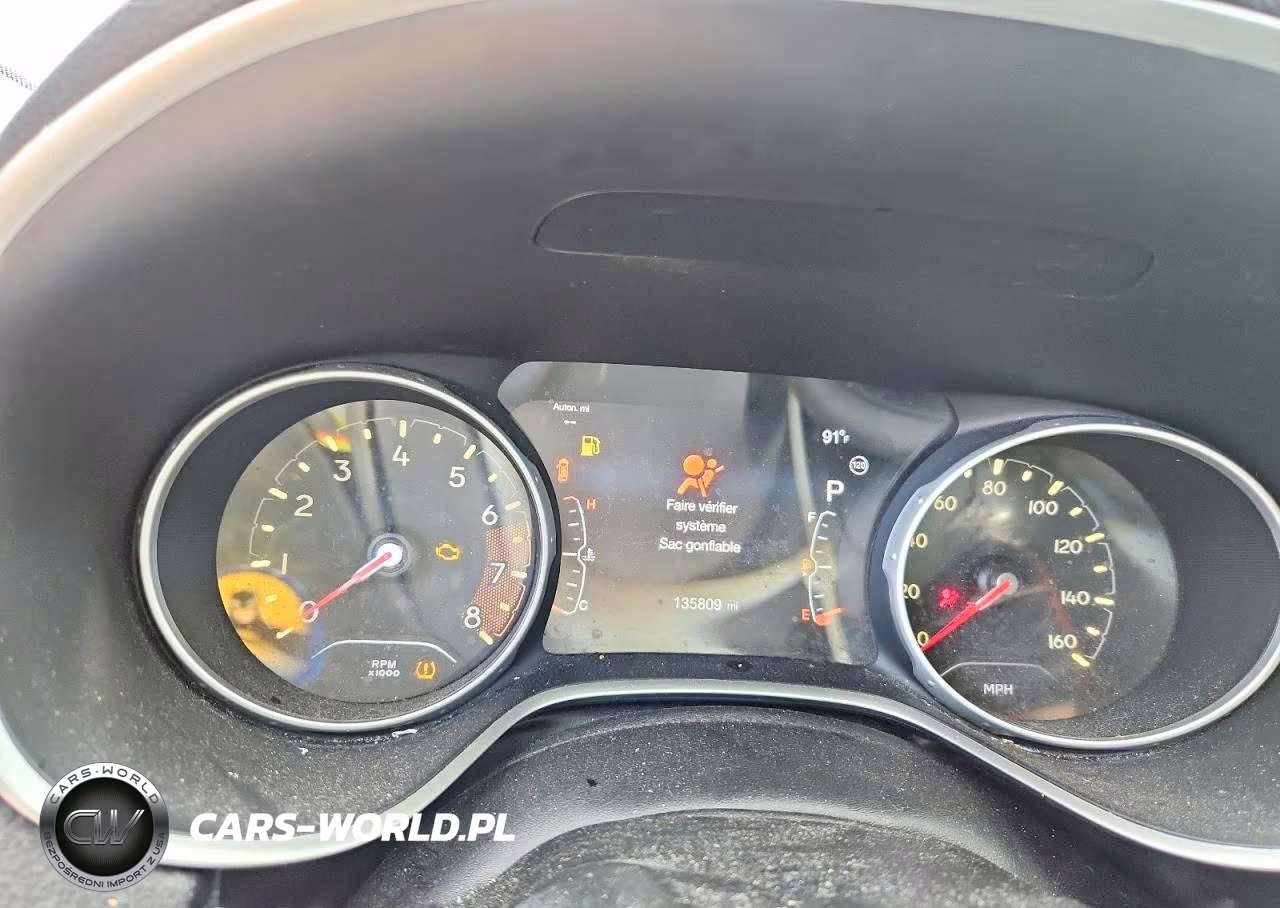 2018 Jeep Compass Latitude VIN:3C4NJDBB0JT255731 - 9