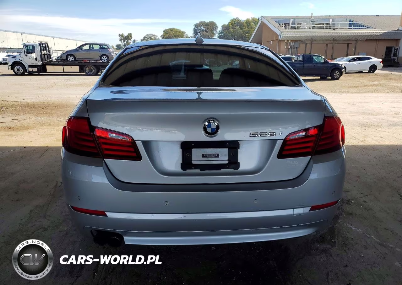 2012 BMW 528 Xi VIN:WBAXH5C55CDW08523 - 6