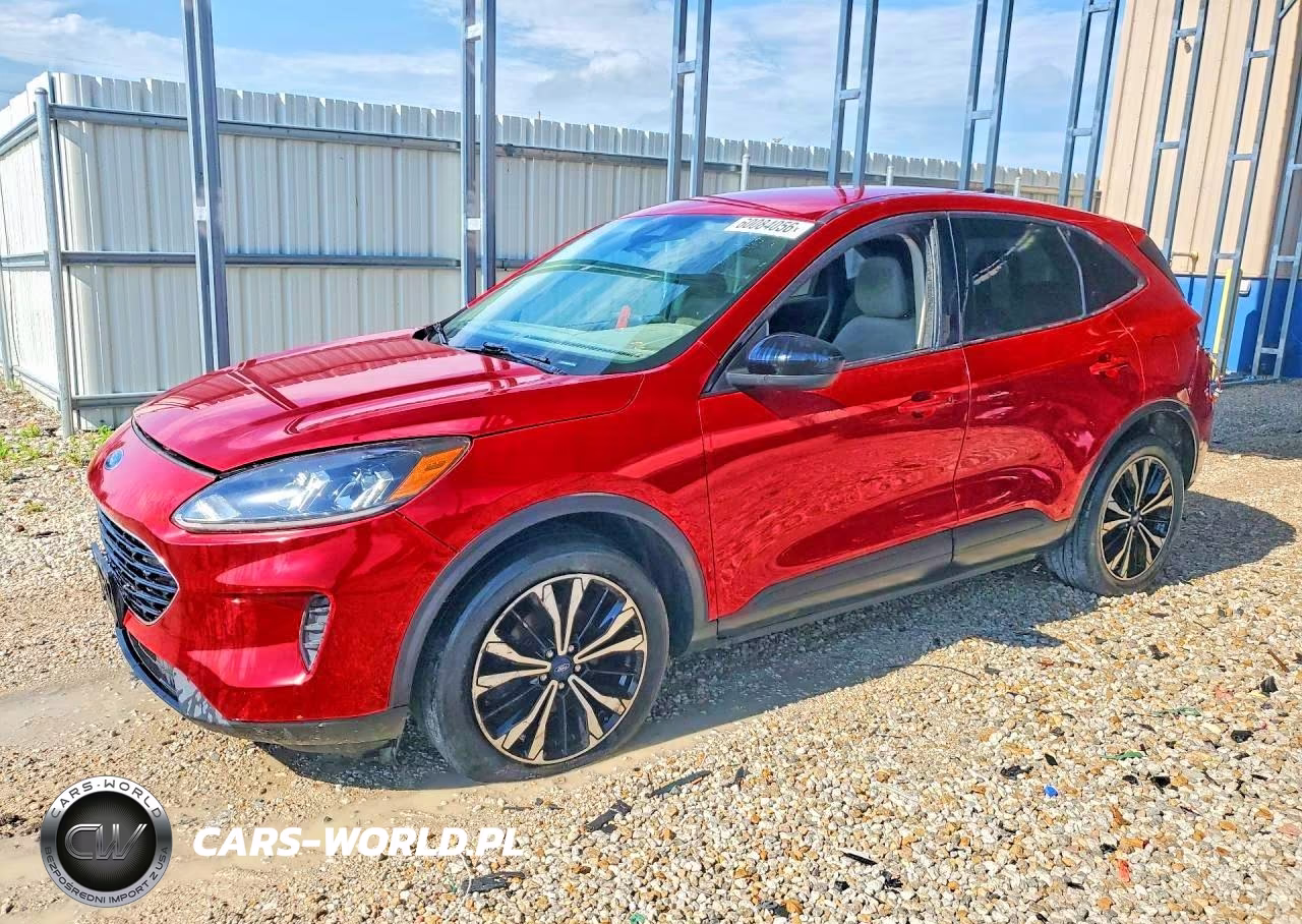 2021 Ford Escape Se