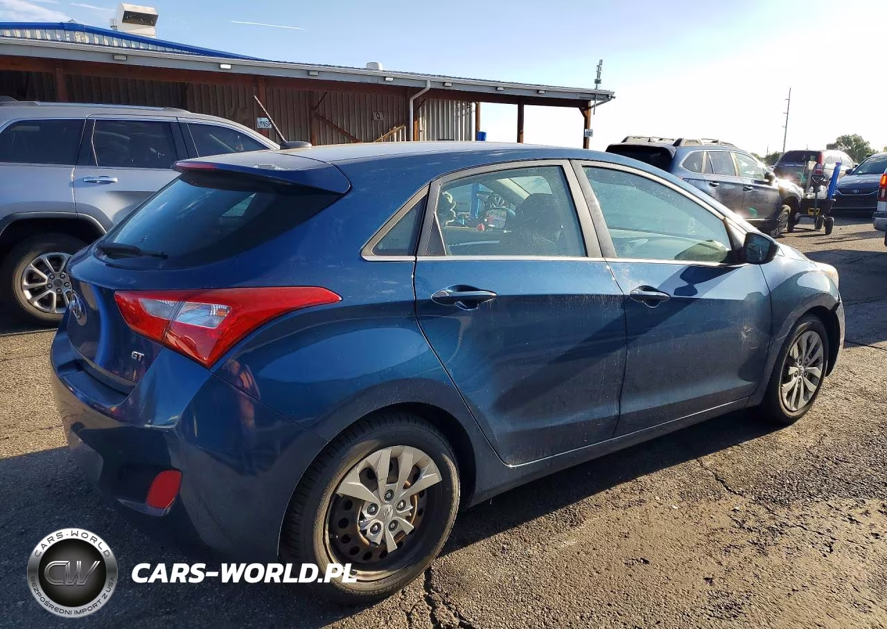 2016 Hyundai Elantra Gt Base VIN:KMHD35LH3GU284245 - 3