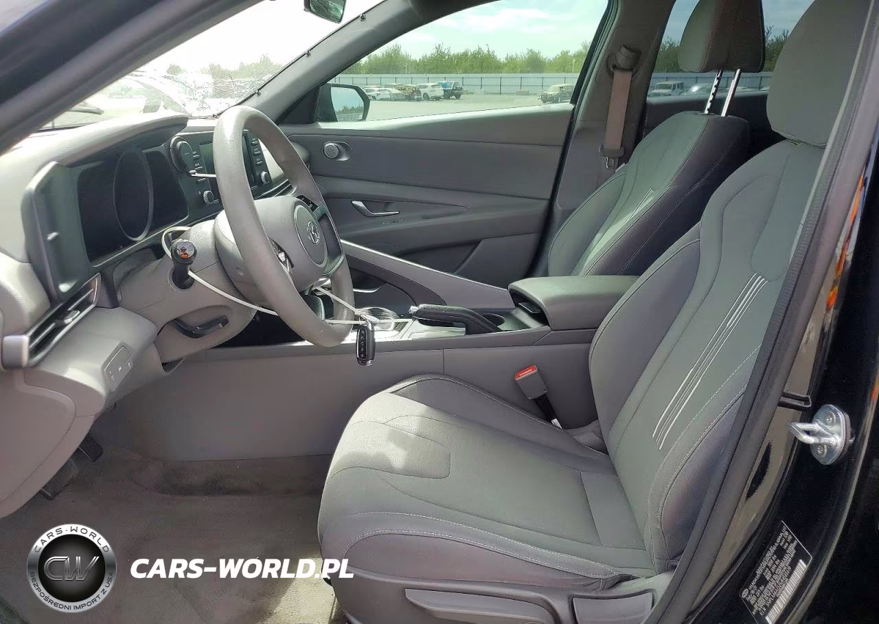 2021 Hyundai Elantra Sel VIN:5NPLM4AG2MH035619 - 7