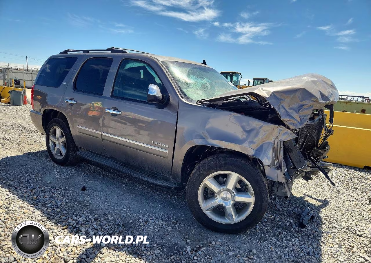 2013 Chevrolet Tahoe K1500 Ltz VIN:1GNSKCE01DR183835 - 4
