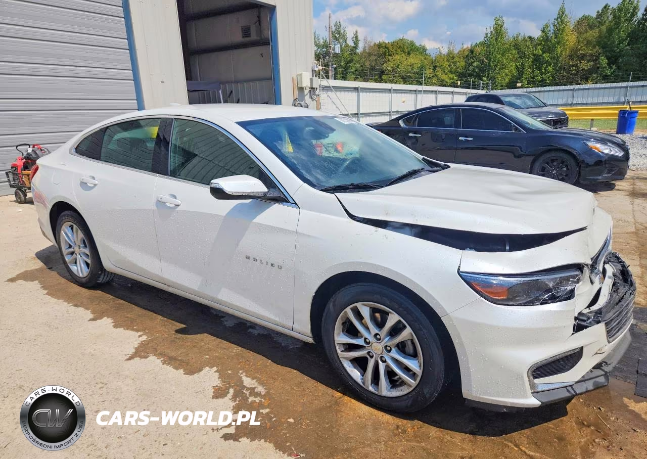 2017 Chevrolet Malibu Lt VIN:1G1ZE5ST8HF198504 - 4